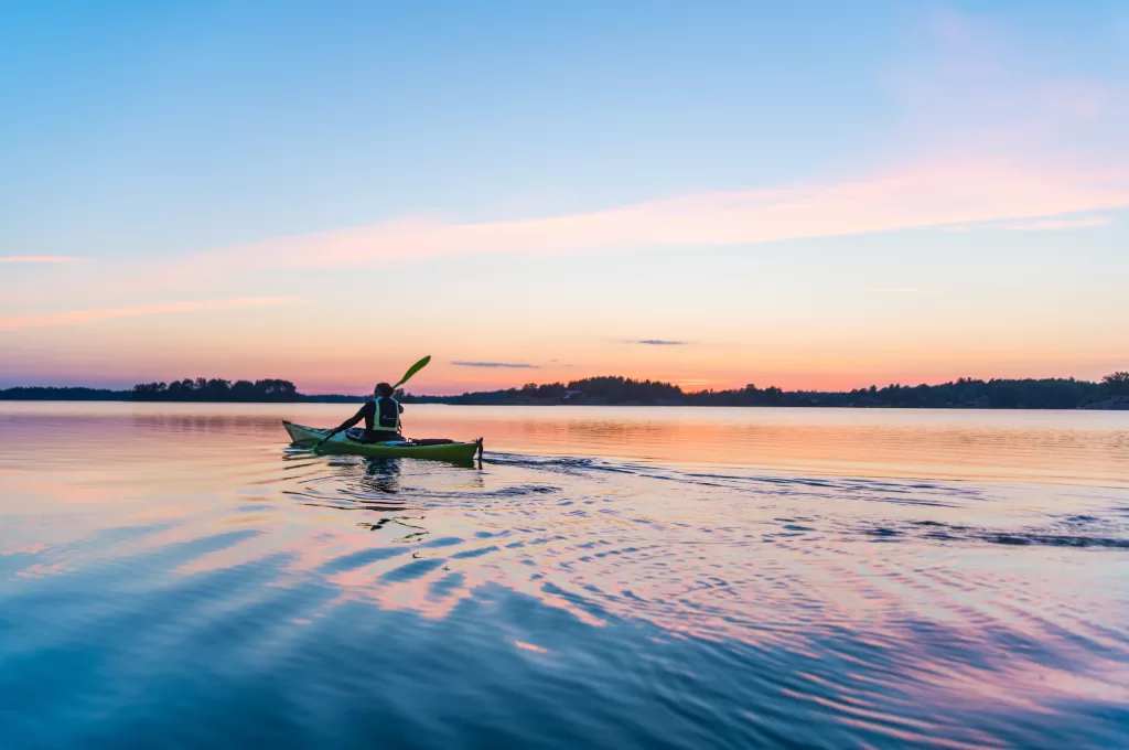 Kajak i Gryts skärgård